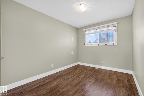 6219 150 Avenue, Edmonton, AB - Indoor Photo Showing Other Room