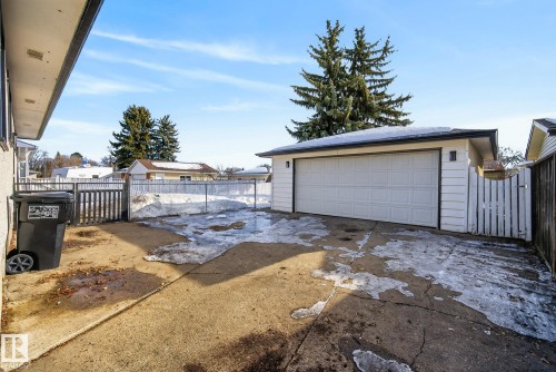 6219 150 Avenue, Edmonton, AB - Outdoor