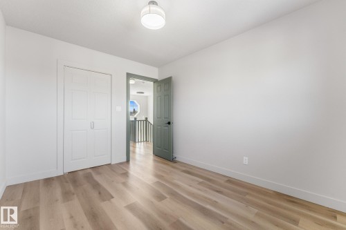 5106 47 Street, Stony Plain, AB - Indoor Photo Showing Other Room