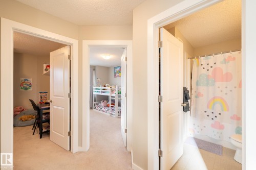 3112 Carpenter Landing Landing, Edmonton, AB - Indoor