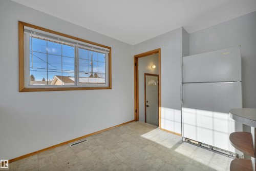 12936 132 Street, Edmonton, AB - Indoor Photo Showing Other Room
