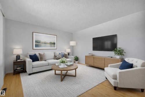 12936 132 Street, Edmonton, AB - Indoor Photo Showing Living Room