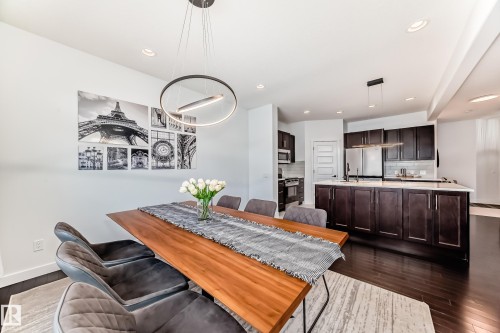 7797 Getty Wynd, Edmonton, AB - Indoor Photo Showing Dining Room