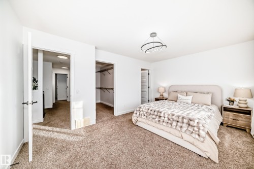 7797 Getty Wynd, Edmonton, AB - Indoor Photo Showing Bedroom