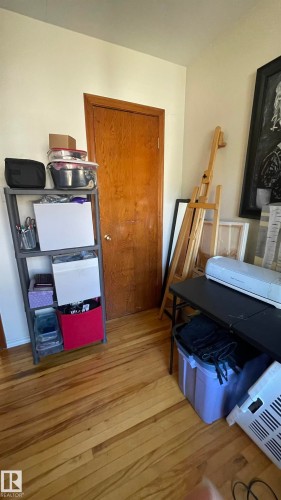 10964 74 Avenue, Edmonton, AB - Indoor