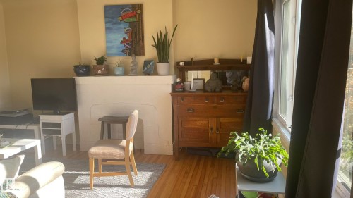 10964 74 Avenue, Edmonton, AB - Indoor Photo Showing Other Room