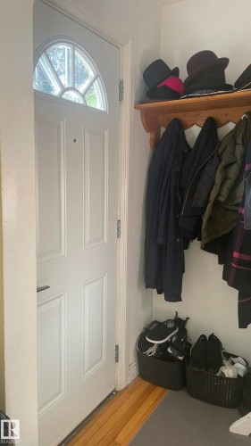 10964 74 Avenue, Edmonton, AB - Indoor Photo Showing Other Room