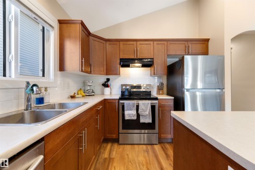 9211 Cooper Crescent, Edmonton, AB - Indoor Photo Showing Kitchen With Double Sink