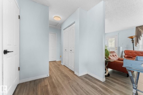 3812 26 Av, Edmonton, AB - Indoor