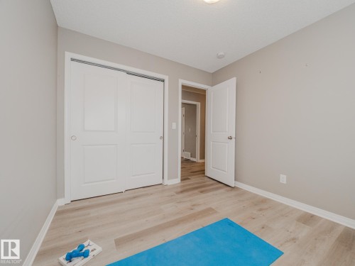 20 2072 Wonnacott Way, Edmonton, AB - Indoor Photo Showing Other Room
