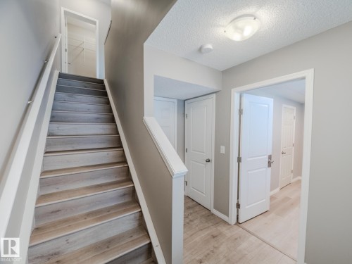20 2072 Wonnacott Way, Edmonton, AB - Indoor Photo Showing Other Room