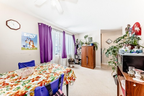 208 11421 34 Street, Edmonton, AB - Indoor Photo Showing Bedroom