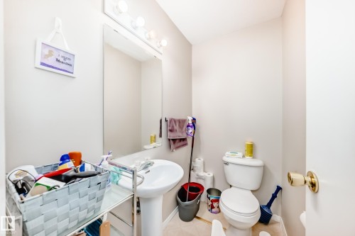 208 11421 34 Street, Edmonton, AB - Indoor Photo Showing Bathroom