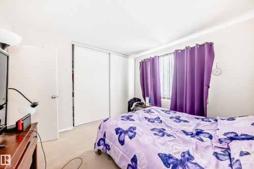 208 11421 34 Street, Edmonton, AB - Indoor Photo Showing Bedroom