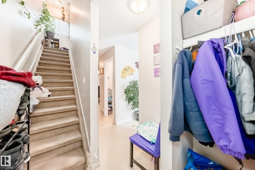 208 11421 34 Street, Edmonton, AB - Indoor