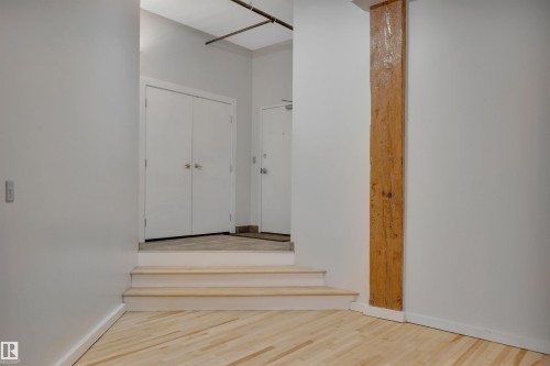 102 10169 104 Street, Edmonton, AB - Indoor Photo Showing Other Room