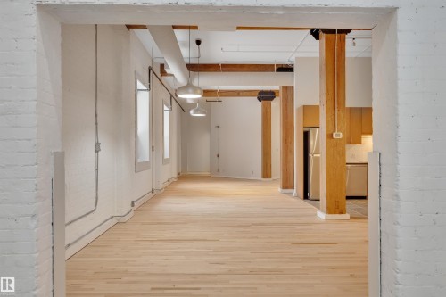 102 10169 104 Street, Edmonton, AB - Indoor Photo Showing Other Room