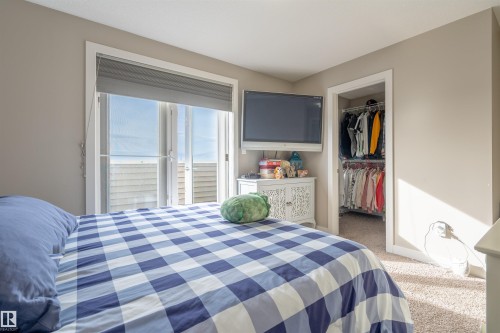 2 1480 Watt Drive, Edmonton, AB - Indoor Photo Showing Bedroom