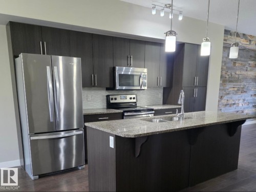 2 1480 Watt Drive, Edmonton, AB - Indoor Photo Showing Kitchen With Upgraded Kitchen