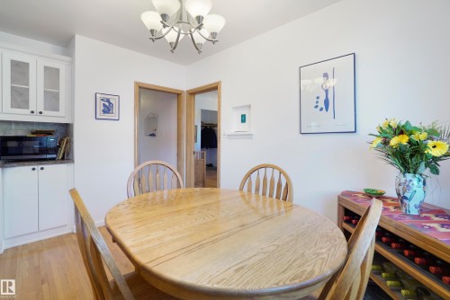 9723 75A Street, Edmonton, AB - Indoor Photo Showing Dining Room