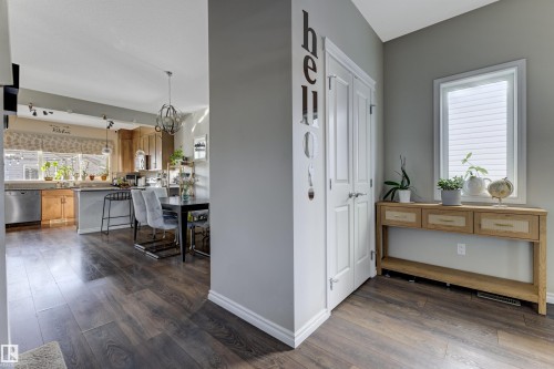 1214 Mcconachie Boulevard, Edmonton, AB - Indoor