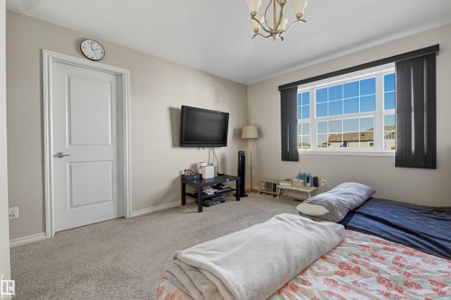 1214 Mcconachie Boulevard, Edmonton, AB - Indoor Photo Showing Bedroom