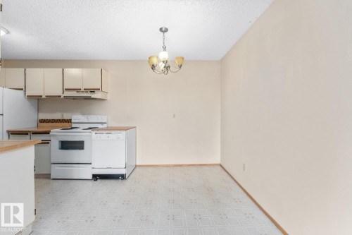 102 104 10 Street, Cold Lake, AB - Indoor Photo Showing Kitchen