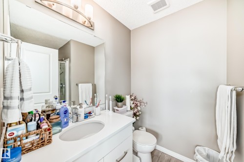 3 PC Ensuite - 8162 Chappelle Way, Edmonton, AB - Indoor Photo Showing Bathroom