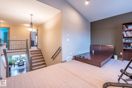 1503 Malone Close, Edmonton, AB - Indoor Photo Showing Other Room