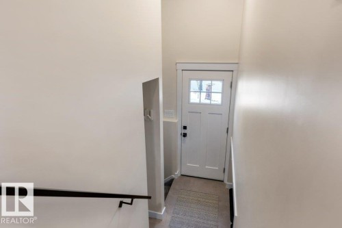 34 Malmo Avenue, St. Albert, AB - Indoor Photo Showing Other Room