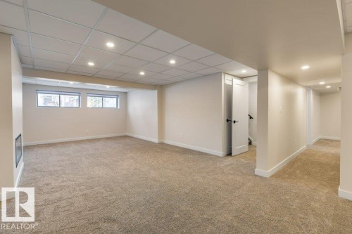 34 Malmo Avenue, St. Albert, AB - Indoor Photo Showing Other Room