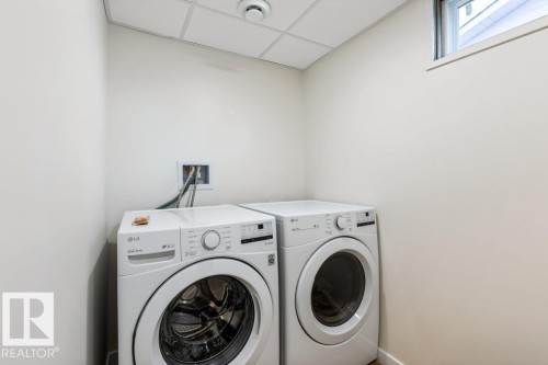 34 Malmo Avenue, St. Albert, AB - Indoor Photo Showing Laundry Room