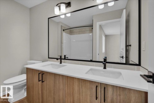 21 Ficus Way, Fort Saskatchewan, AB - Indoor Photo Showing Bathroom