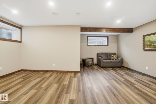 108 South Creek Wynd, Stony Plain, AB - Indoor