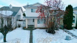1535 80A Street  Edmonton, AB T6K 4E2