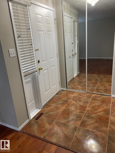 1535 80A Street, Edmonton, AB - Indoor Photo Showing Other Room