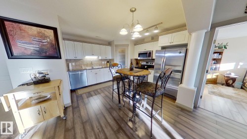 516 237 Youville Drive E, Edmonton, AB - Indoor Photo Showing Other Room