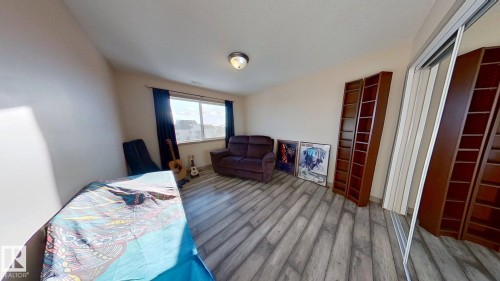 516 237 Youville Drive E, Edmonton, AB - Indoor Photo Showing Bedroom