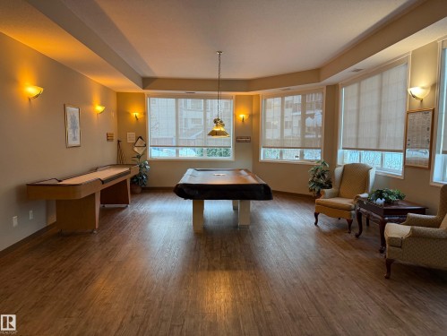 516 237 Youville Drive E, Edmonton, AB - Indoor Photo Showing Other Room