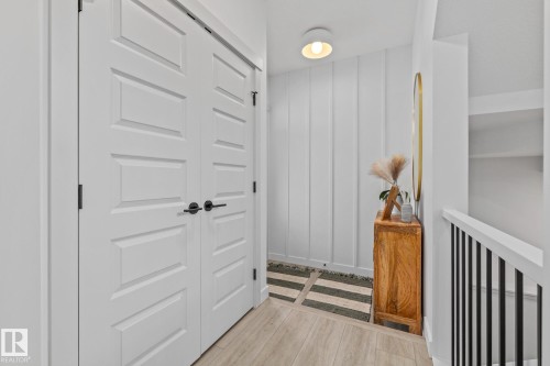 664 Astoria Way, Devon, AB - Indoor Photo Showing Other Room