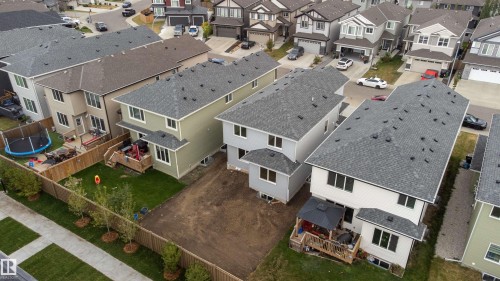 5720 176 Avenue Nw, Edmonton, AB - Outdoor