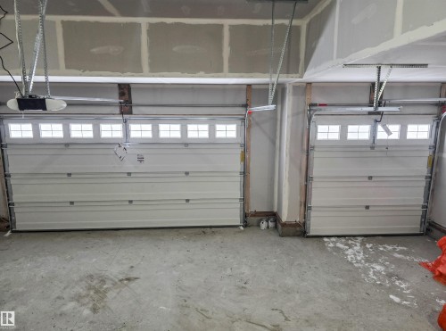 219 Ravine Drive, Devon, AB - Indoor Photo Showing Garage