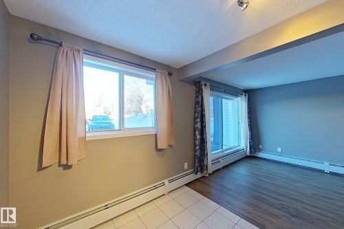 112 15105 121 Street, Edmonton, AB - Indoor Photo Showing Other Room