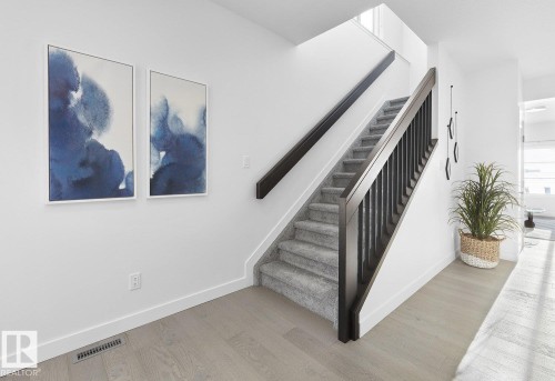 22003 93 Avenue, Edmonton, AB - Indoor Photo Showing Other Room