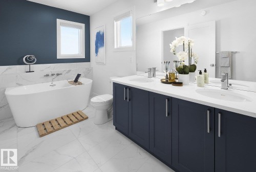 22003 93 Avenue, Edmonton, AB - Indoor Photo Showing Bathroom