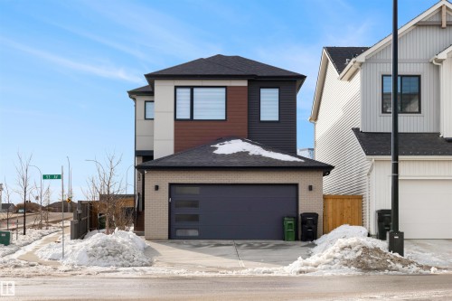 22003 93 Avenue, Edmonton, AB - Outdoor