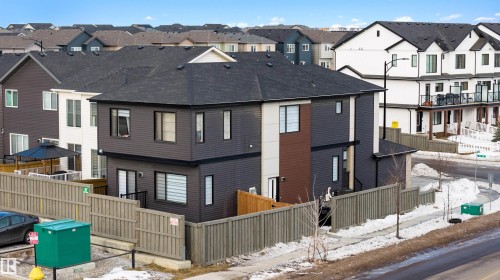 22003 93 Avenue, Edmonton, AB - Outdoor