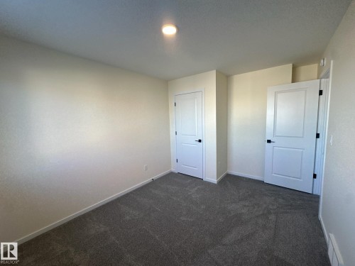 41 Eton Link, Spruce Grove, AB - Indoor Photo Showing Other Room