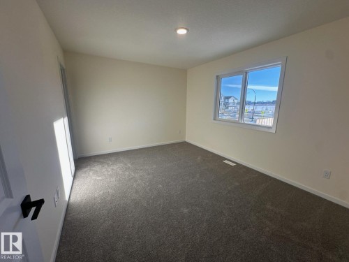 41 Eton Link, Spruce Grove, AB - Indoor Photo Showing Other Room