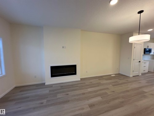 41 Eton Link, Spruce Grove, AB - Indoor With Fireplace